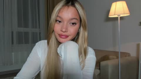 Snapshot of honeybae3 chatting on 29, 12, 2024 Kira Instagram asaphoney Fansly asaphoney online show from 29, 12, 2024