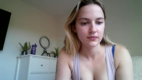 honeyblakex online show from 17, 6, 2026