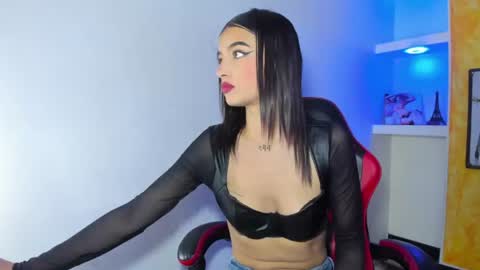HONEY LUXE online show from 22, 6, 2026