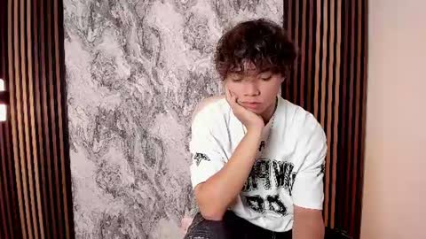 Snapshot of honeymoon_sariel chatting on 25, 6, 2026 honeymoon_sariel online show from 25, 6, 2026