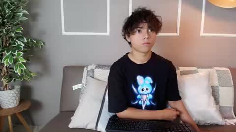 Snapshot of honeymoon_sariel chatting on 28, 6, 2026 honeymoon_sariel online show from 28, 6, 2026