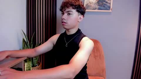 Snapshot of honeymoon_sariel chatting on 27, 7, 2026 honeymoon_sariel online show from 27, 7, 2026