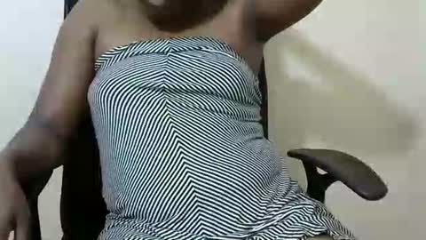 Honeymuny online show from 26, 10, 2025