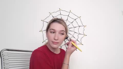 honeyveil online show from 27, 10, 2025