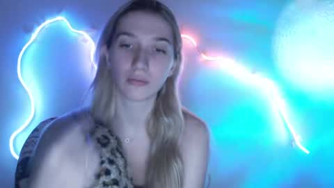 Snapshot of honeyveil chatting on 5, 6, 2026 honeyveil online show from 5, 6, 2026