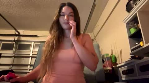 HoodHippy online show from 26, 4, 2026