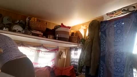 Snapshot of hoodoou chatting on 12, 3, 2026 hoodoou online show from 12, 3, 2026