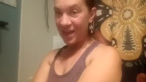 hoodoou online show from 11, 7, 2026