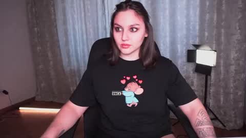 Karina online show from 14, 4, 2026