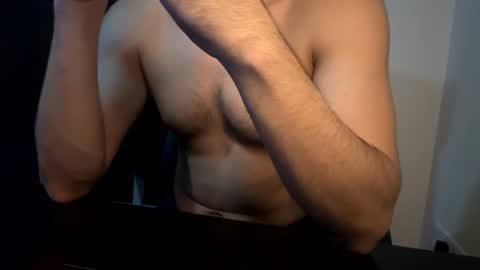 Oliver Saints online show from 7, 12, 2024