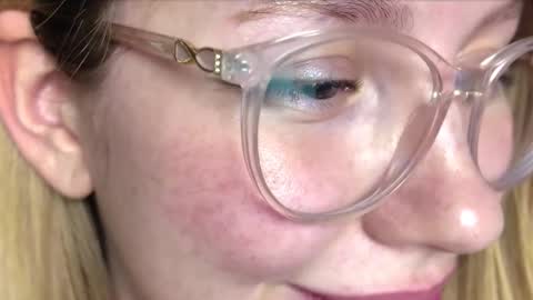 Audrey online show from 18, 12, 2025