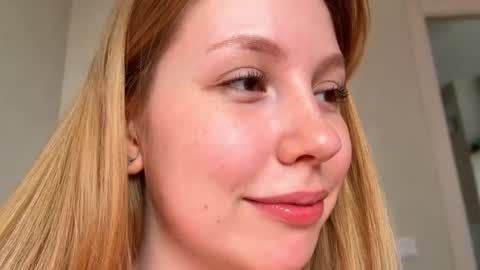 Snapshot of horney_audrey chatting on 30, 4, 2026 Audrey online show from 30, 4, 2026