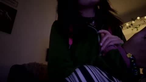 horneymomnextdoor online show from 8, 10, 2025