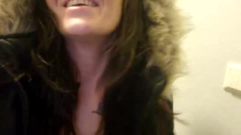 horneymomnextdoor online show from 10, 10, 2025