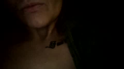 horneymomnextdoor online show from 17, 10, 2025