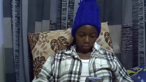 Leila online show from 25, 4, 2026