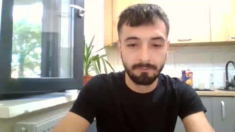 Snapshot of horny_couple9600 chatting on 23, 9, 2025 horny_couple9600 online show from 23, 9, 2025