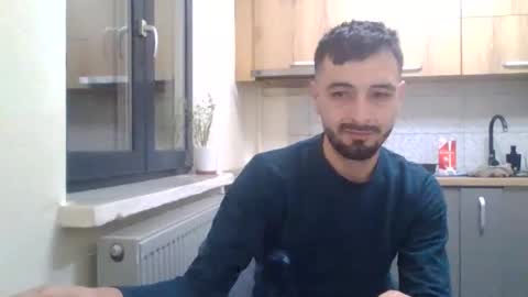 Snapshot of horny_couple9600 chatting on 14, 11, 2025 horny_couple9600 online show from 14, 11, 2025