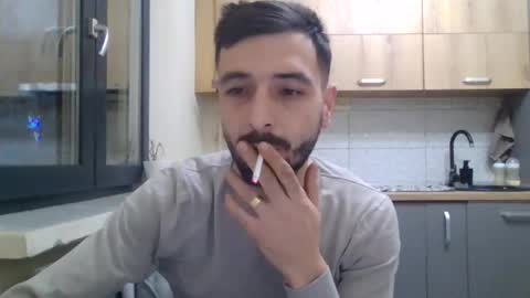 Snapshot of horny_couple9600 chatting on 19, 12, 2025 horny_couple9600 online show from 19, 12, 2025