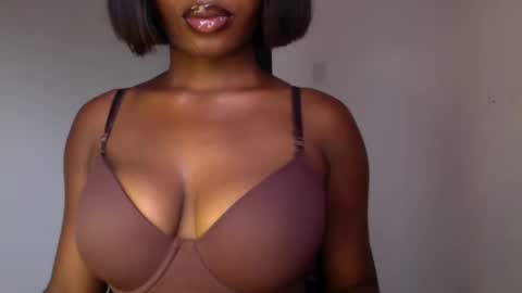 delilah online show from 6, 5, 2026