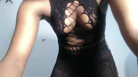 Snapshot of horny_iris chatting on 14, 11, 2025 Iris online show from 14, 11, 2025