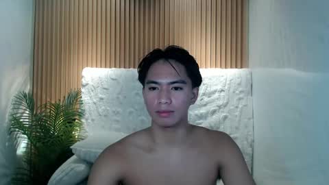 Snapshot of horny_jamesxx chatting on 2, 6, 2026 cum boy james online show from 2, 6, 2026
