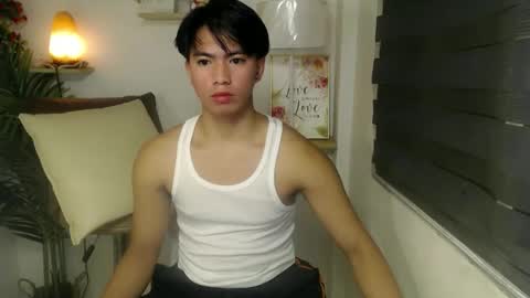 Snapshot of horny_jamesxx chatting on 6, 6, 2026 cum boy james online show from 6, 6, 2026