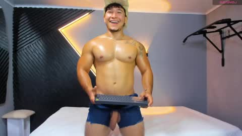 horny_nick18 online show from 25, 4, 2026