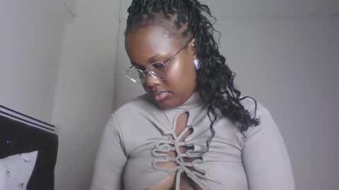 Lucy online show from 26, 4, 2026