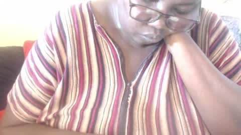 Snapshot of hornybigtitts chatting on 31, 1, 2025 monica zain online show from 31, 1, 2025