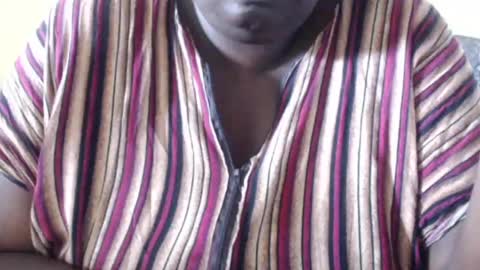 Snapshot of hornybigtitts chatting on 12, 2, 2025 monica zain online show from 12, 2, 2025