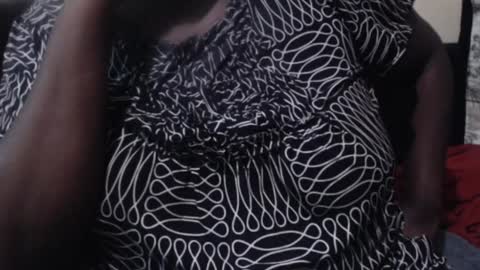 Snapshot of hornybigtitts chatting on 17, 2, 2025 monica zain online show from 17, 2, 2025