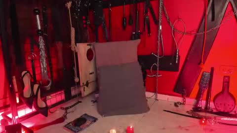 Snapshot of hornydahiana chatting on 10, 11, 2025 Mia Dahianaa 2 hornydahianax online show from 10, 11, 2025