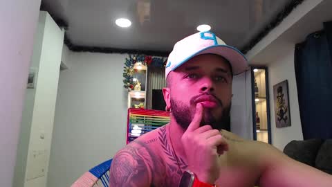 hornygirl_20000 online show from 5, 4, 2026