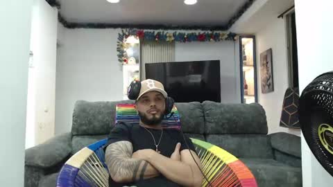 hornygirl_20000 online show from 11, 5, 2026