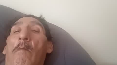 hornyguy_2019 online show from 25, 6, 2026