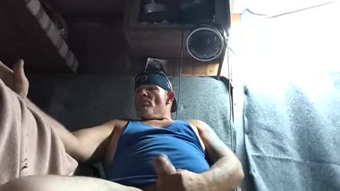 hornyhungwhiteboy4u269 online show from 4, 6, 2026