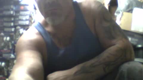 hornyhungwhiteboy4u269 online show from 1, 7, 2026