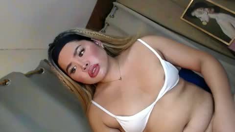 Snapshot of hornykathana chatting on 5, 5, 2026 Just Call Me Kathrina online show from 5, 5, 2026