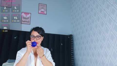 Natasha  online show from 12, 1, 2026