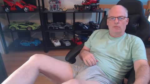 hornynthick70 online show from 22, 12, 2024