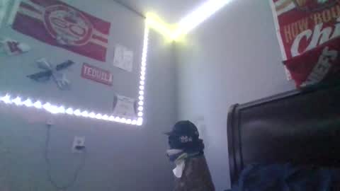 hornypierceddad online show from 5, 4, 2026