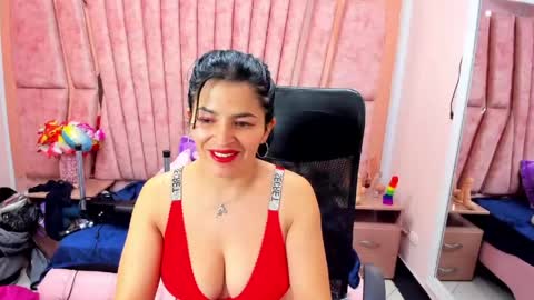 hornyskinny26 online show from 2, 5, 2026