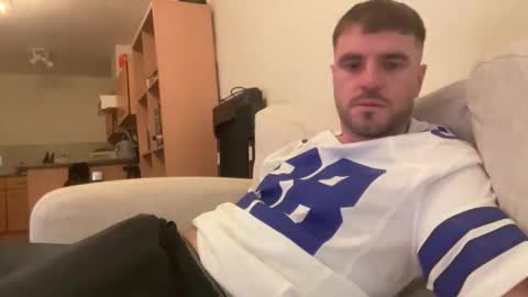 Snapshot of hornytom27 chatting on 18, 10, 2025 Horny247 online show from 18, 10, 2025