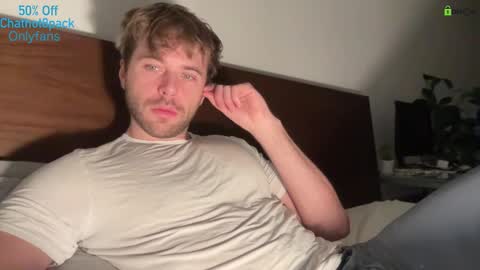 Edward aka Wolf online show from 16, 12, 2025