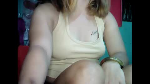 Snapshot of hot_asian69x chatting on 3, 10, 2025 hot_asian69x online show from 3, 10, 2025