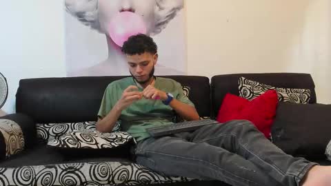 Snapshot of hot_bad_boy69 chatting on 18, 12, 2025 hot bad boy69 online show from 18, 12, 2025