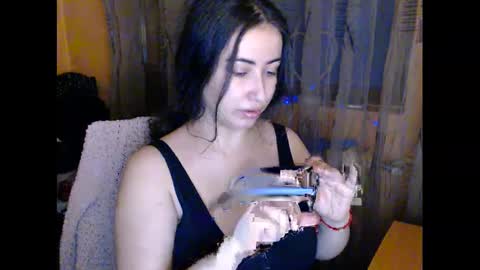 v     online show from 1, 3, 2025