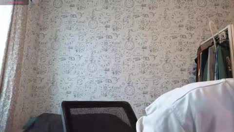 Snapshot of hot_boy_oscar chatting on 4, 10, 2025 Oscar online show from 4, 10, 2025