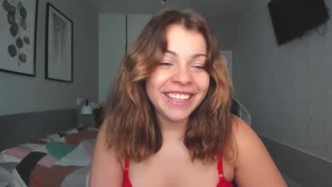 Snapshot of hot_chill__ chatting on 16, 2, 2025 LiluCaroline online show from 16, 2, 2025